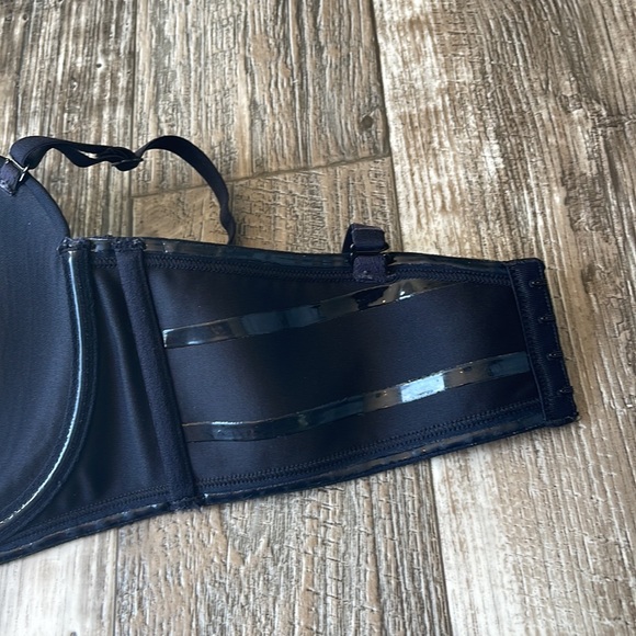 VANITY FAIR BLACK UNDERWIRE BRA, 38D - Picture 12 of 16